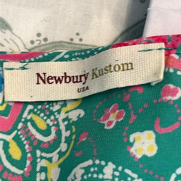 Beautiful Floral Flowy Top for Women - Picture 3 of 8